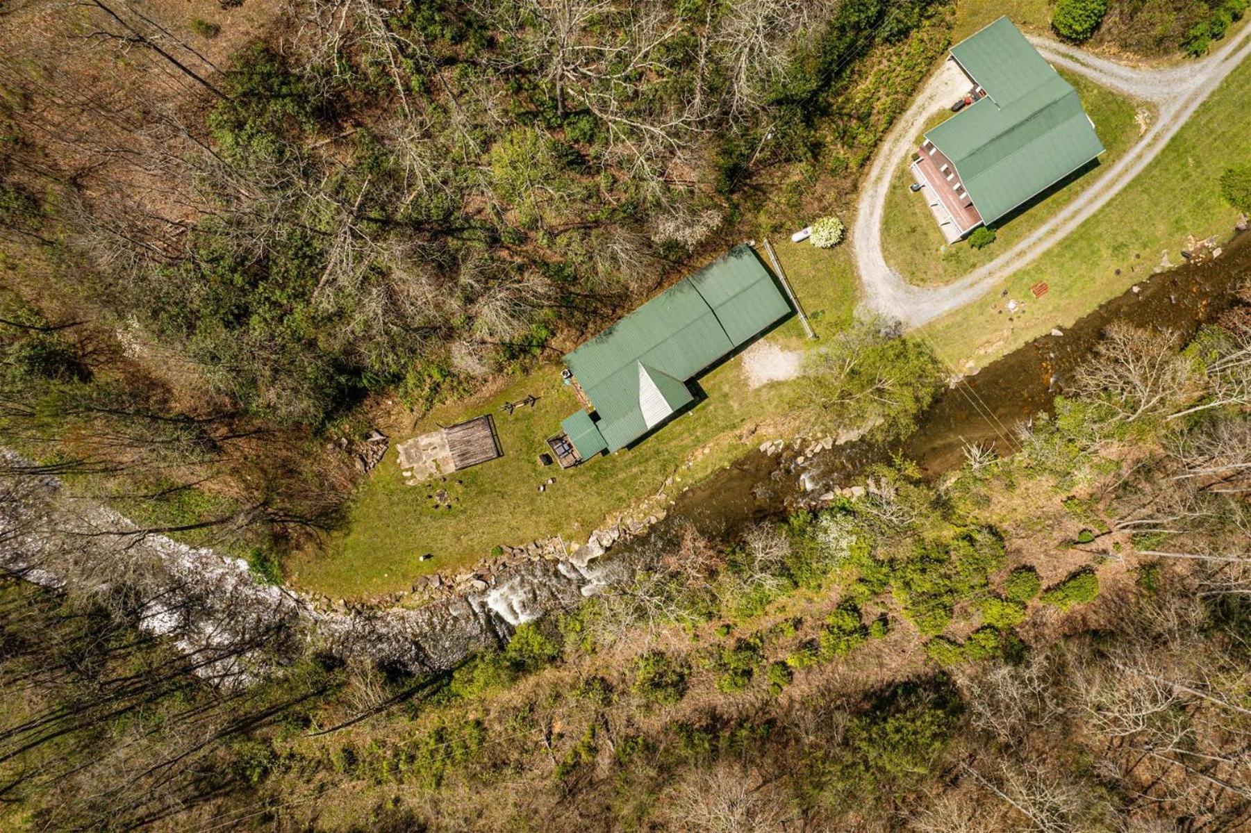 Waterfall Hideaway Брайсон-Сити Экстерьер фото