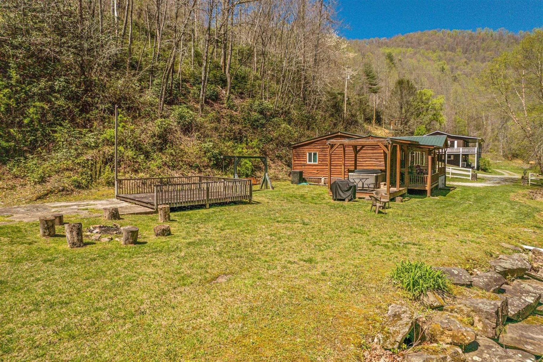 Waterfall Hideaway Брайсон-Сити Экстерьер фото